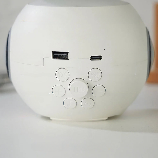 Lasten uni-opetuskello yövalolla