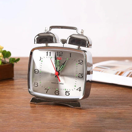 Vanhanajan mekaaninen kaksoiskello herätyskello