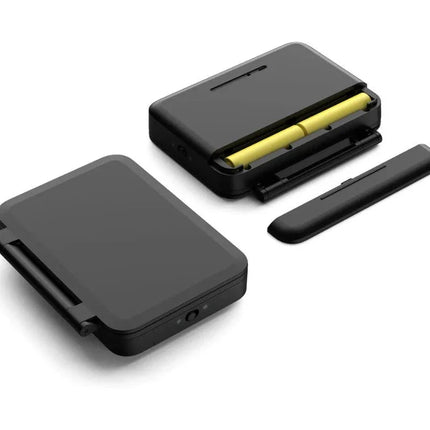 Pieni taitettava digitaalinen matkaherätin