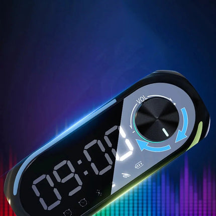 Kelloradio bluetooth-kaiuttimella ja RGB-valolla