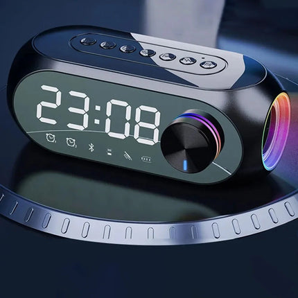 Kelloradio bluetooth-kaiuttimella ja RGB-valolla