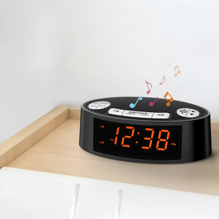 Digitaalinen kelloradio suurilla numeroilla