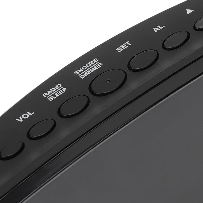 Kelloradio projektorilla nuortenhuoneeseen