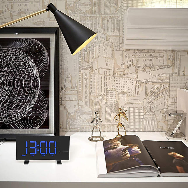 Projektoriherätyskello sinisellä LED-näytöllä