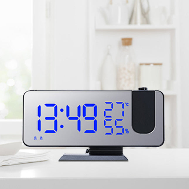 Moderni kelloradio heijastavalla projektorilla