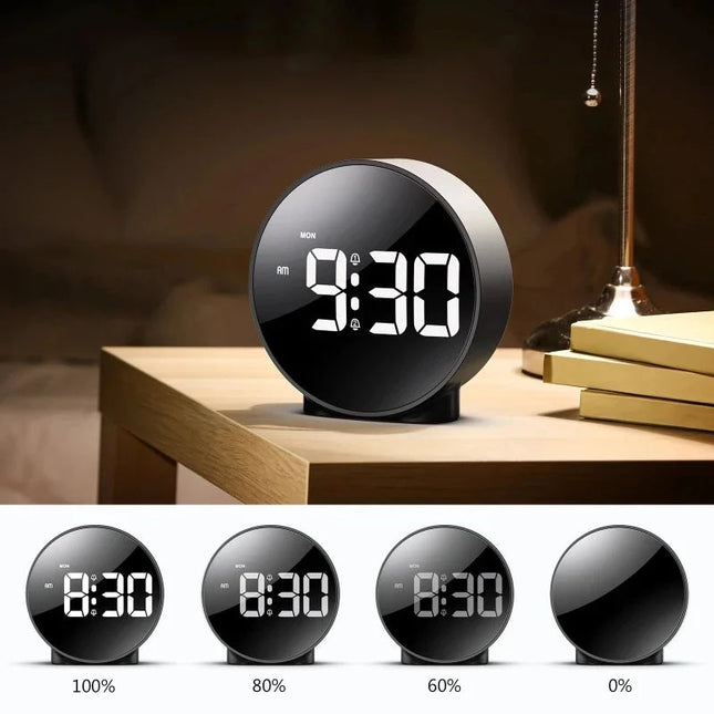 Pyöreä LED-herätyskello suurilla numeroilla