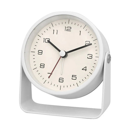 Analoginen herätyskello äänettömällä koneistolla