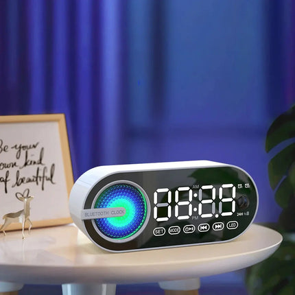 Digitaalinen herätyskello Bluetoothilla ja radiolla