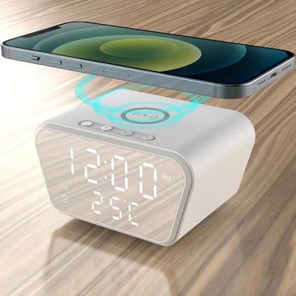 Herätyskello langattomalla laturilla puhelimelle