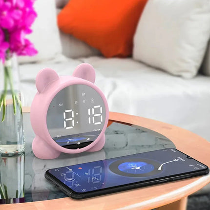 Söpö nallen muotoinen älyherätyskello