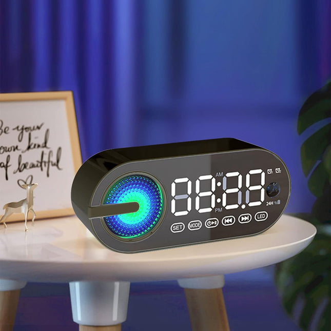 Radioherätyskello Bluetooth-kaiuttimella ja valoilla
