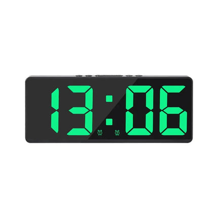 Moderni LED-herätyskello suurilla numeroilla