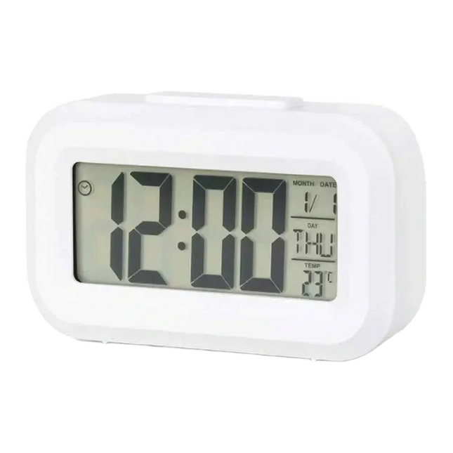 Pieni digitaalinen herätyskello valolla