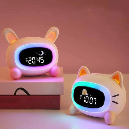 Söpö pupu-herätyskello yövalolla tytölle