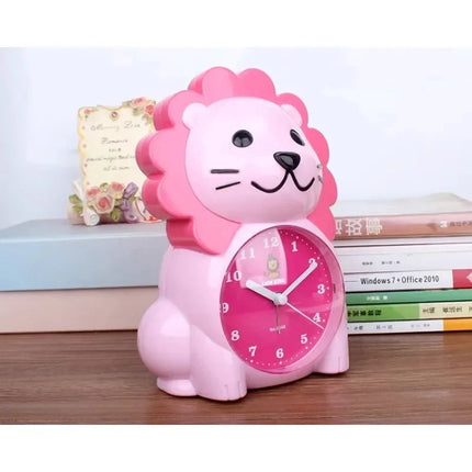 Leijona-aiheinen herätyskello lastenhuoneeseen