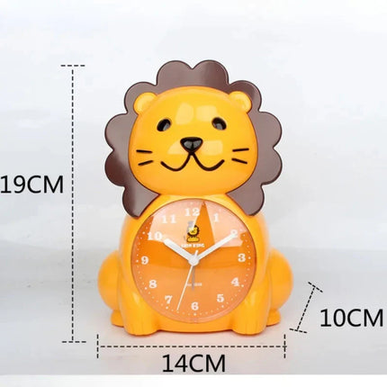 Leijona-aiheinen herätyskello lastenhuoneeseen
