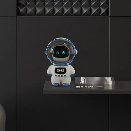 Astronautti digitaalinen herätyskello teinipojalle