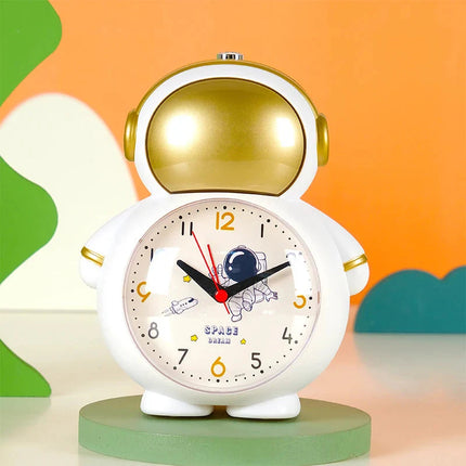 Astronautti herätyskello pojalle analogisella näytöllä