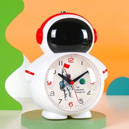 Astronautti herätyskello pojalle analogisella näytöllä