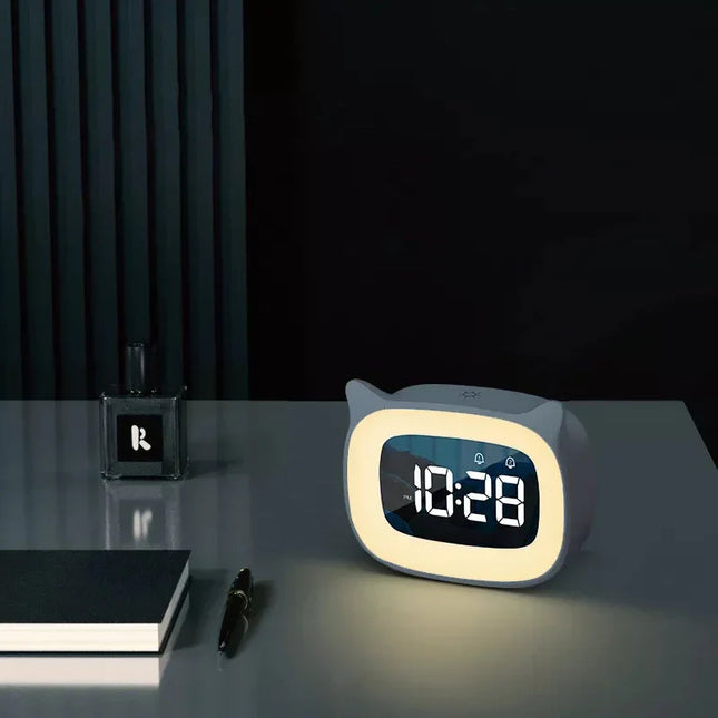 Vauvan unikello yövalolla opettavainen