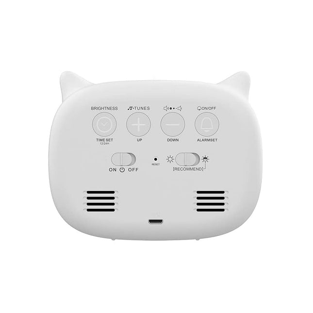 Vauvan unikello yövalolla opettavainen