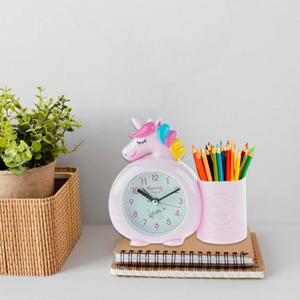 Yksisarvinen herätyskello kynätelineellä tytöille
