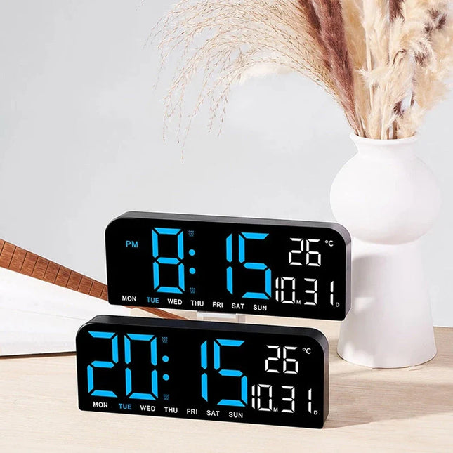 LED-herätyskello lämpötila- ja päivämääränäytöllä