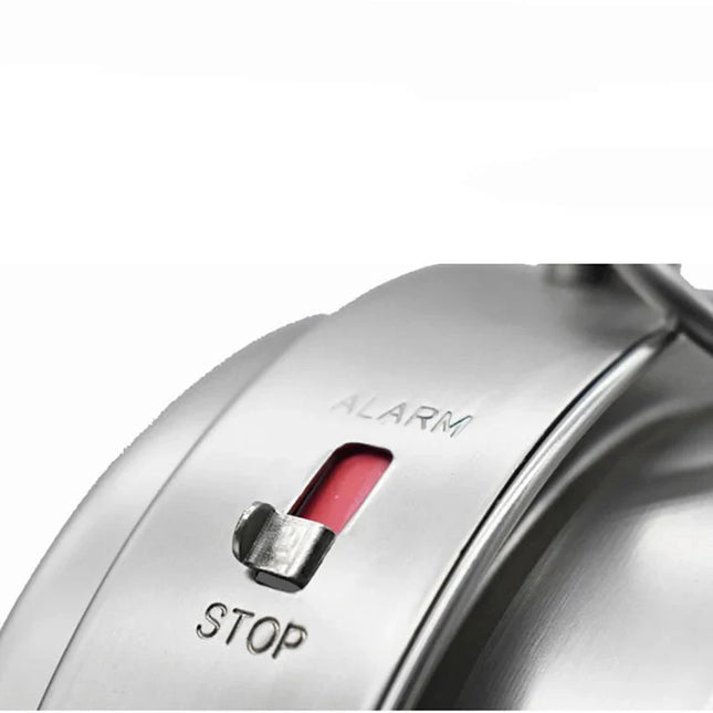 Retrotyylinen mekaaninen vintage-herätyskello