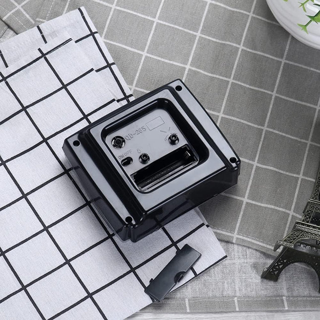 Selkeä herätyskello senioreille suurilla numeroilla