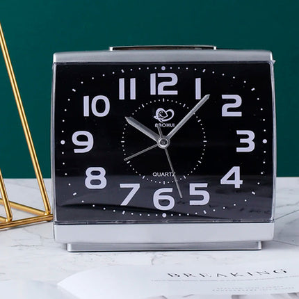 Selkeä herätyskello senioreille suurilla numeroilla