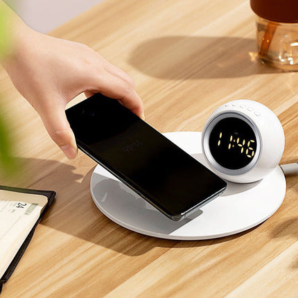 Auringonnousu-herätyskello langattomalla laturilla teinille