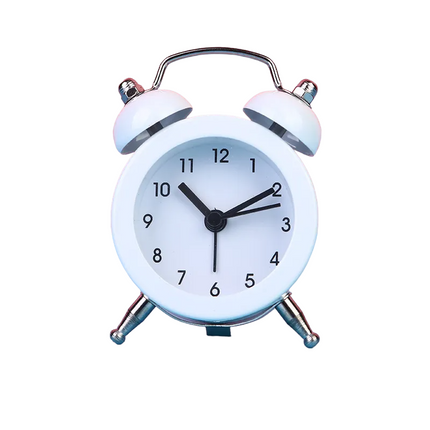 Pieni vintage herätyskello tuplakelloilla